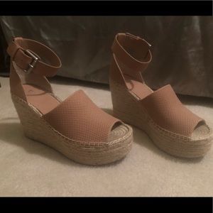 New Unworn Marc Fisher LTD Espadrille Wedge
